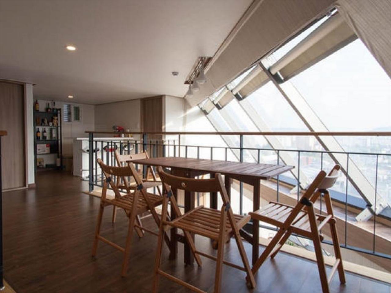 Cube Guesthouse