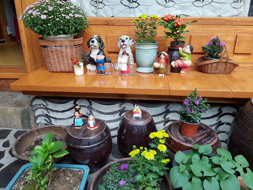 Dajayon Guest House