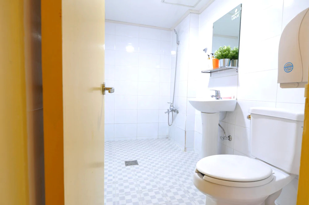 Dalkom Myeongdong Guesthouse