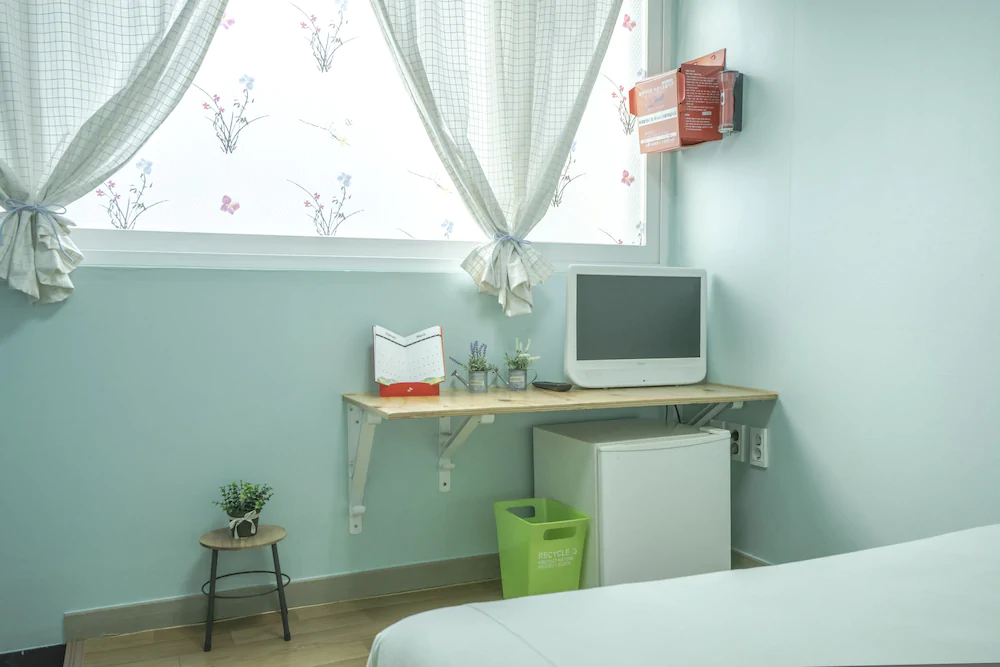 Dalkom Myeongdong Guesthouse