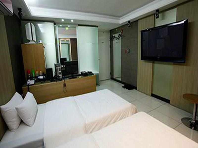 Hotel Bom
