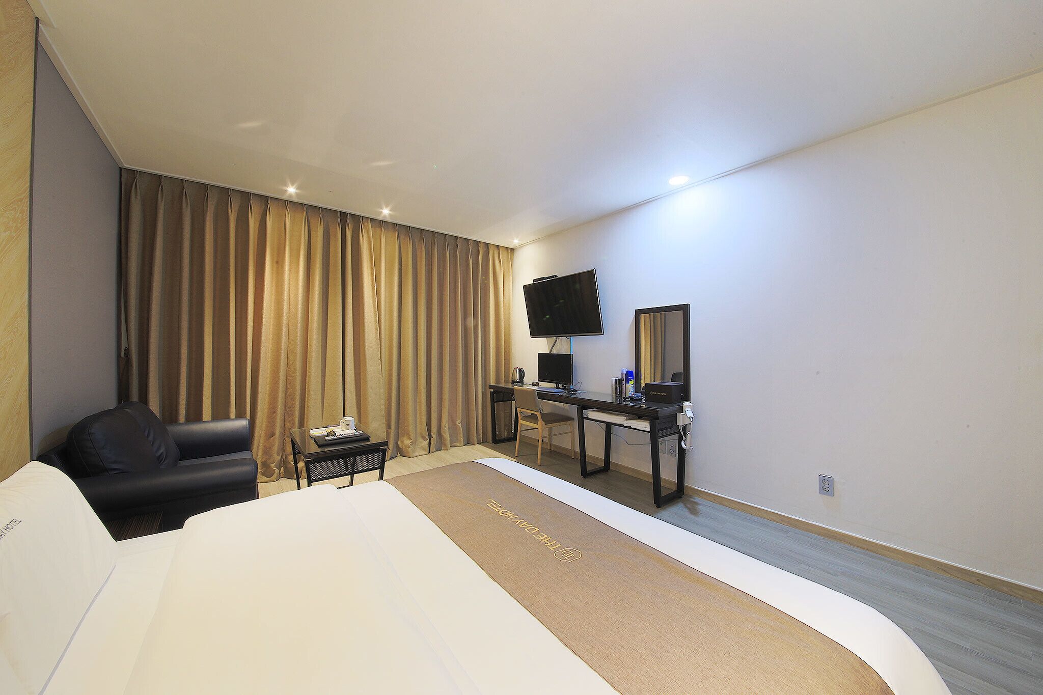 Dobong The Day Hotel