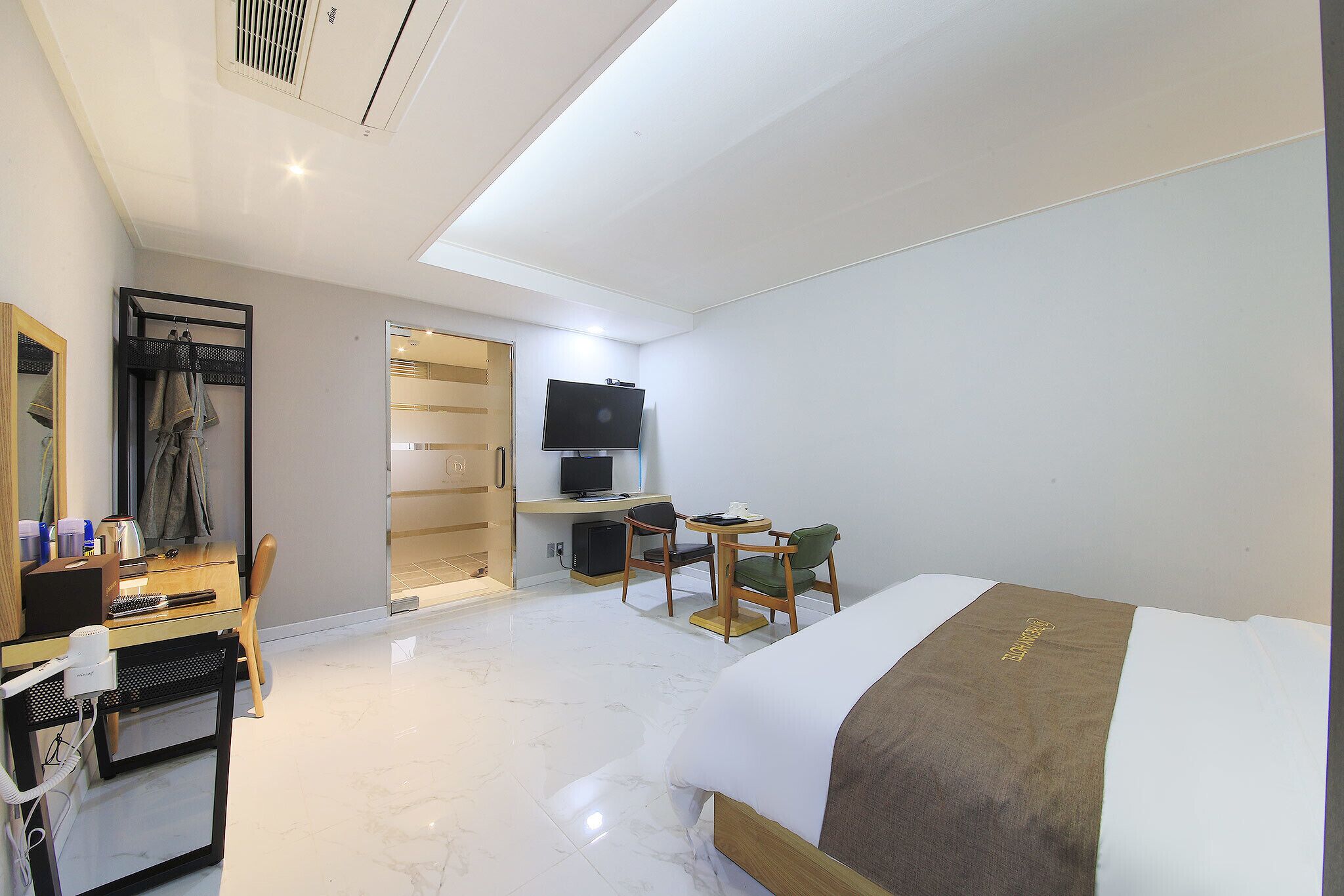 Dobong The Day Hotel