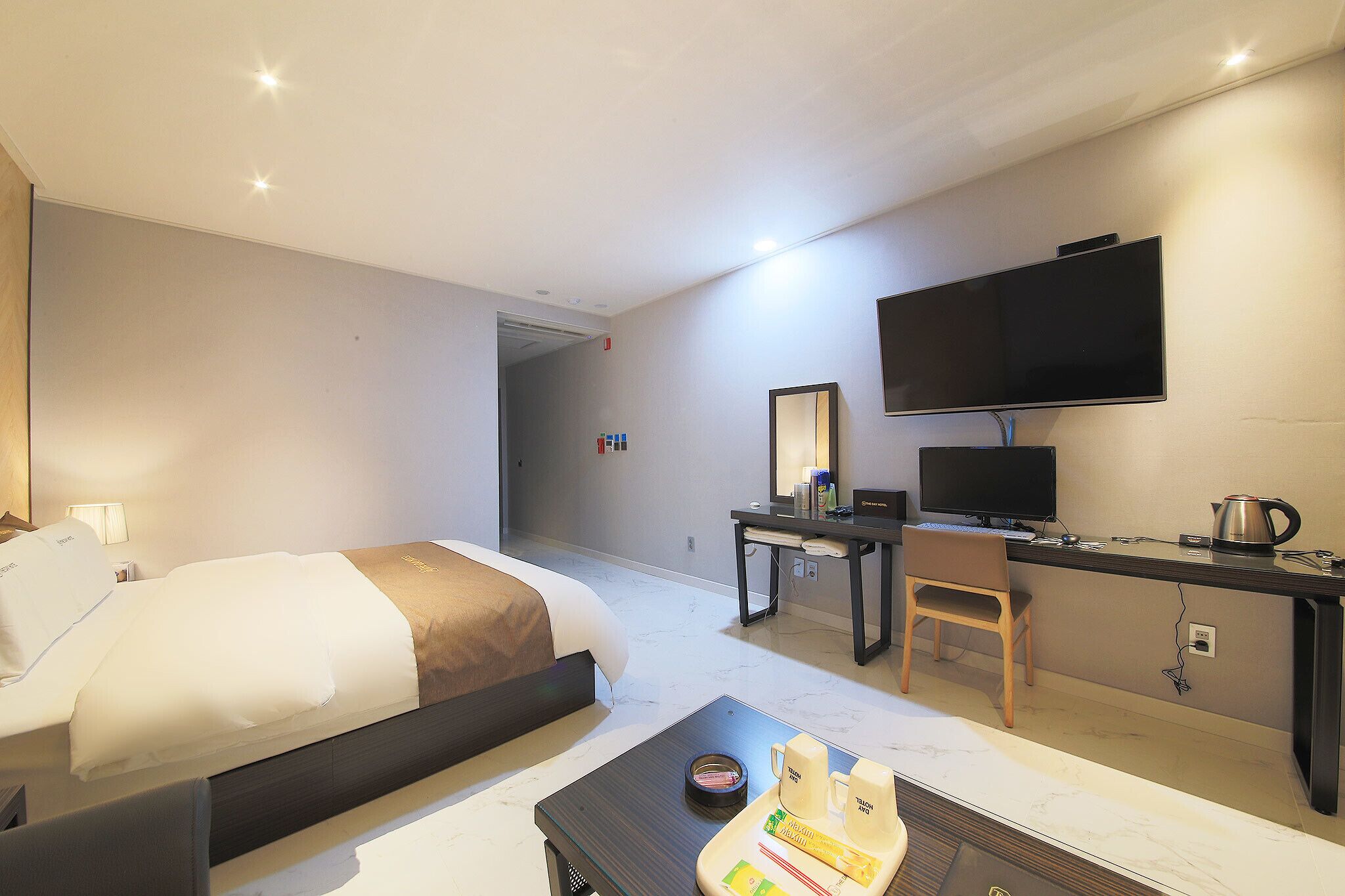 Dobong The Day Hotel