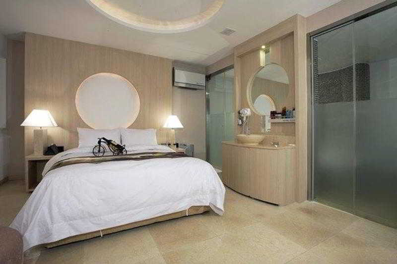 Dodo Tourist Hotel