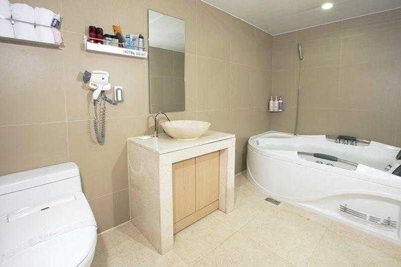 Dodo Tourist Hotel