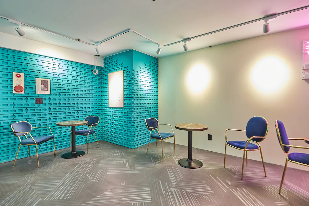 Doksan Hotel In Cafe