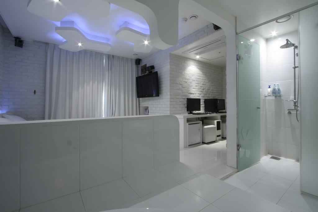 Dong Seoul Hotel