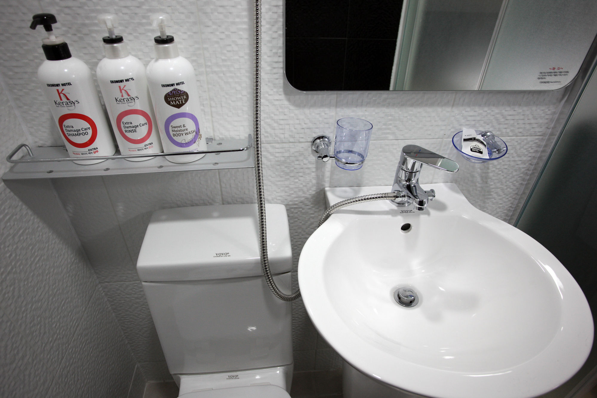 Ekonomy Hotel Myeongdong Premier