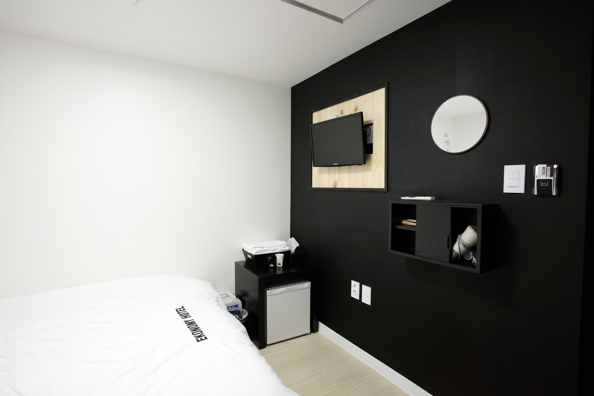 Ekonomy Hotel Myeongdong Premier