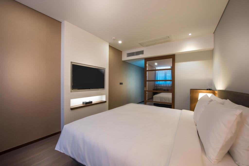 ENA Suite Hotel