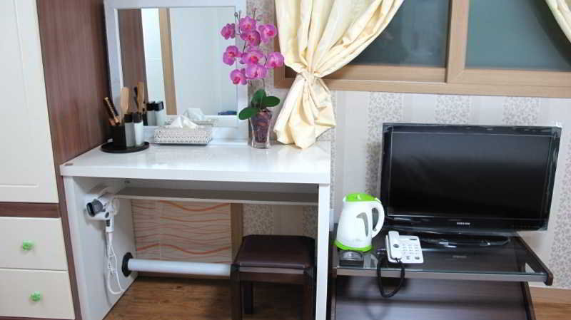 E Stay Gangnam Residence