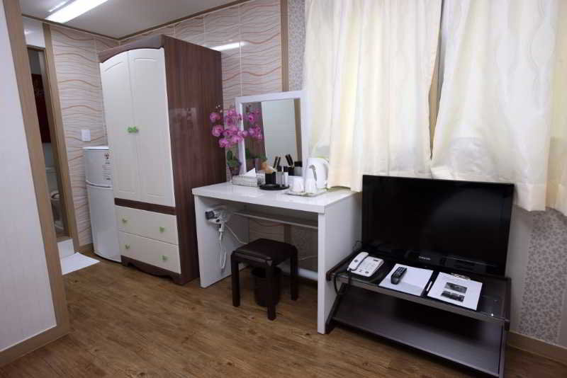 E Stay Gangnam Residence
