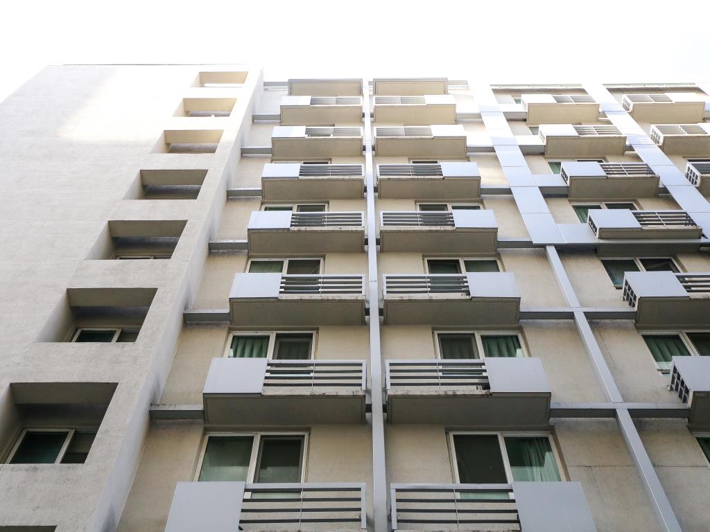 ETIS Serviced Residence