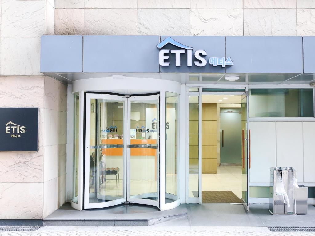 ETIS Serviced Residence