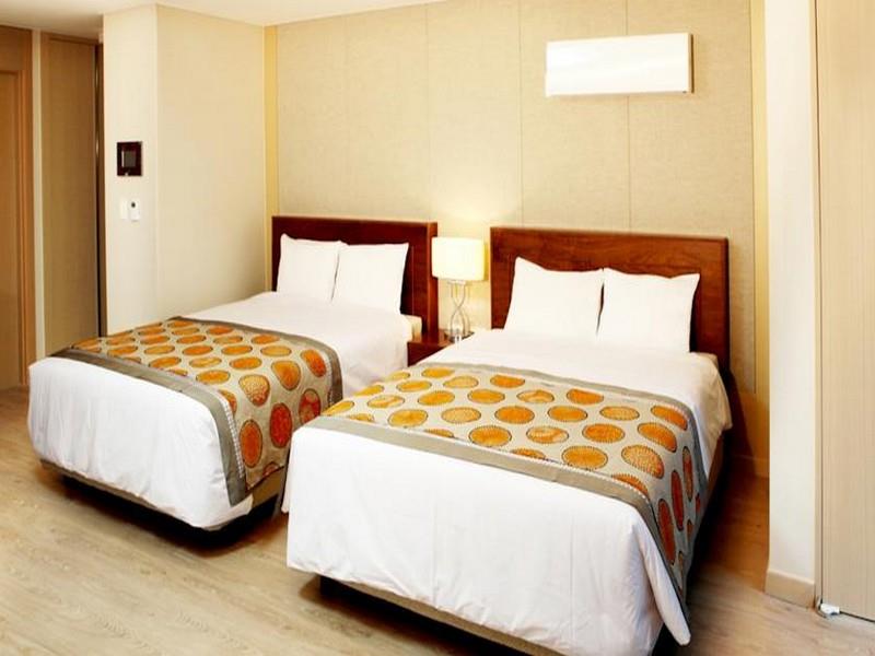 EZ Rent House Residence