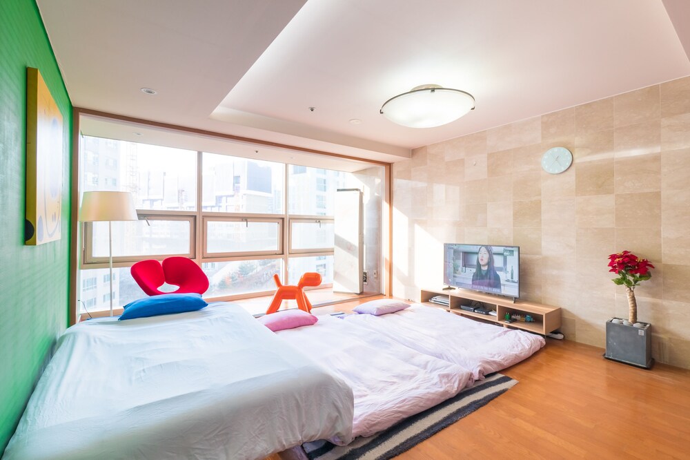 Family Oville Suite Seoul Station