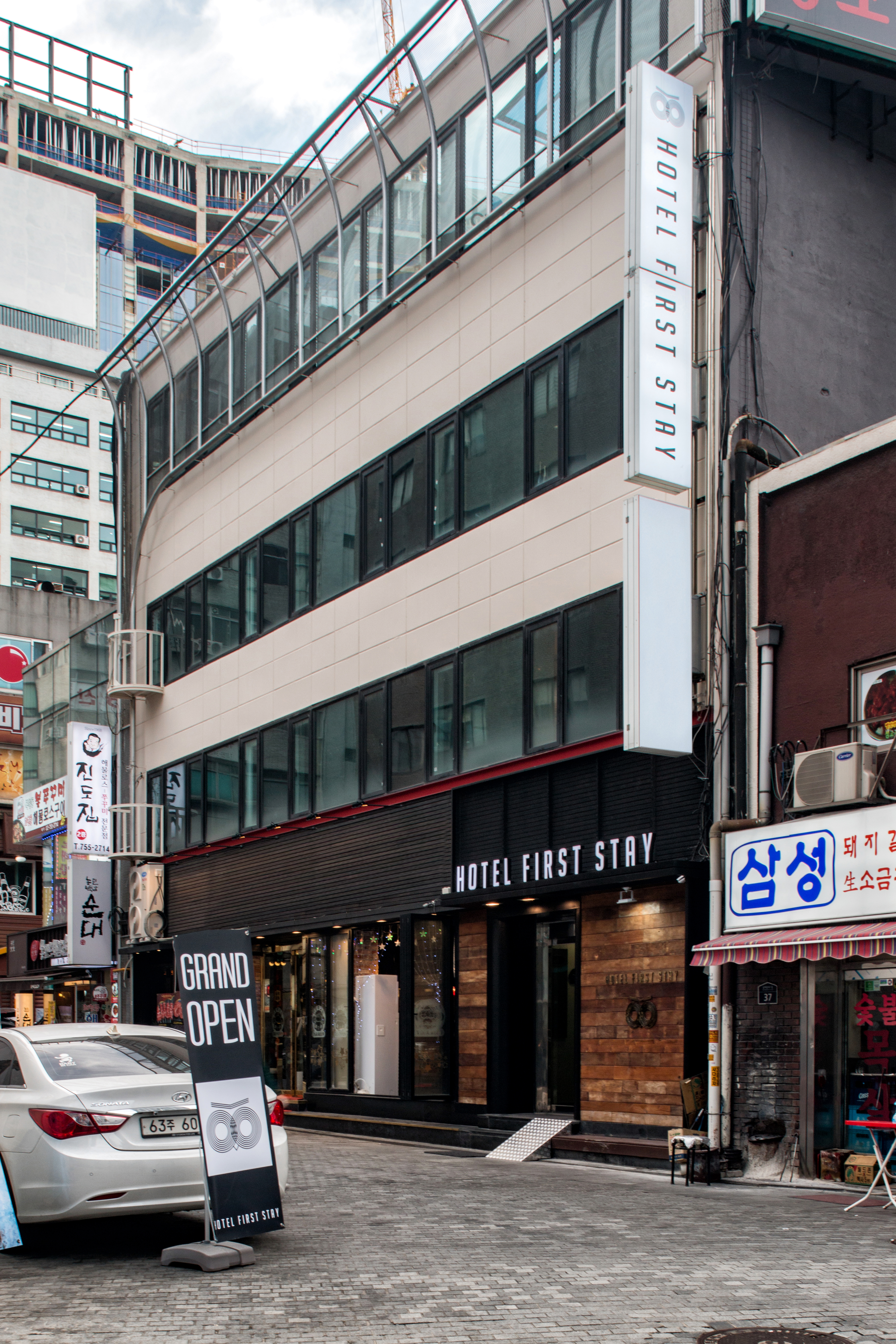 First Stay Hotel