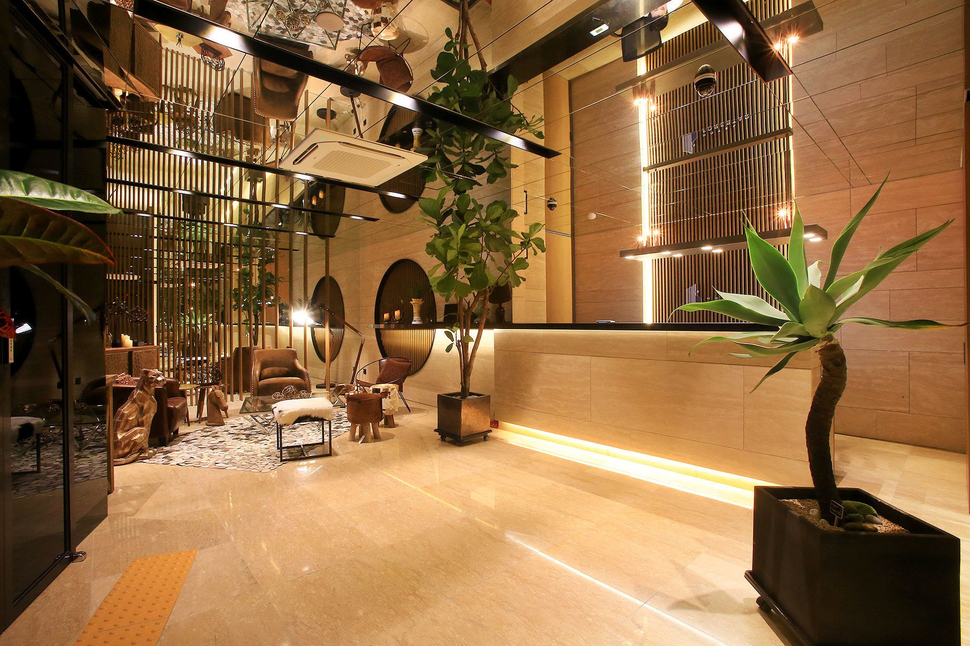 Forestar Hotel