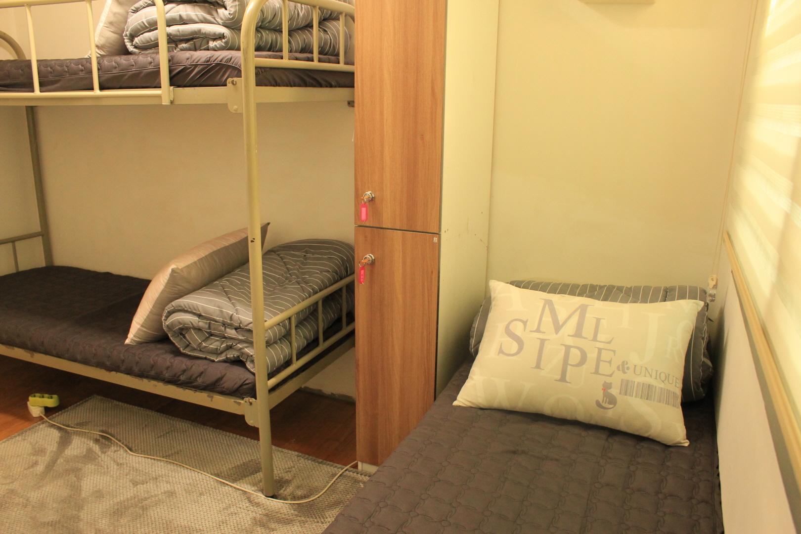U Guesthouse Hongdae - Female Only