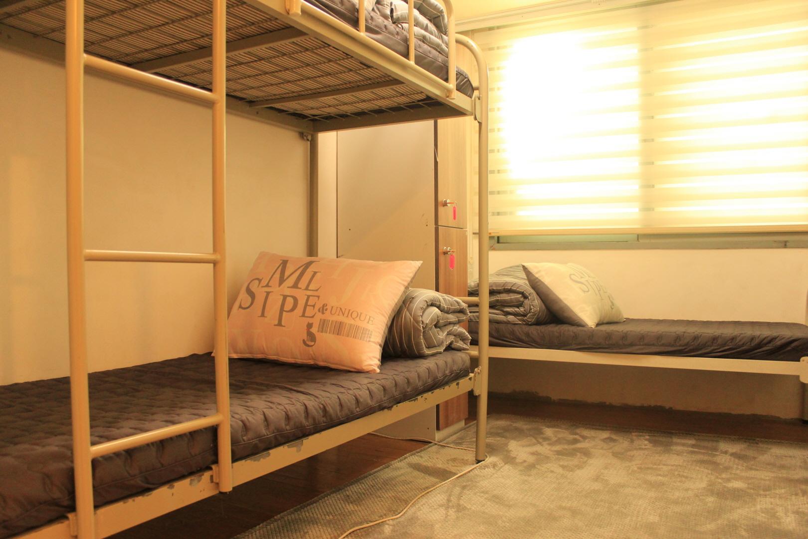 U Guesthouse Hongdae - Female Only