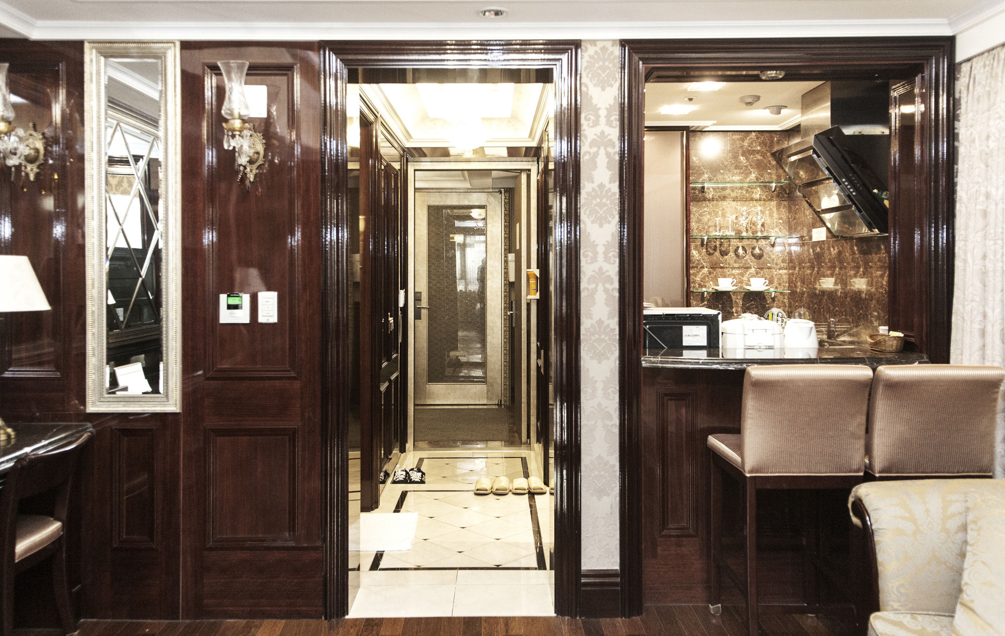 Gangnam Artnouveau City Hotel