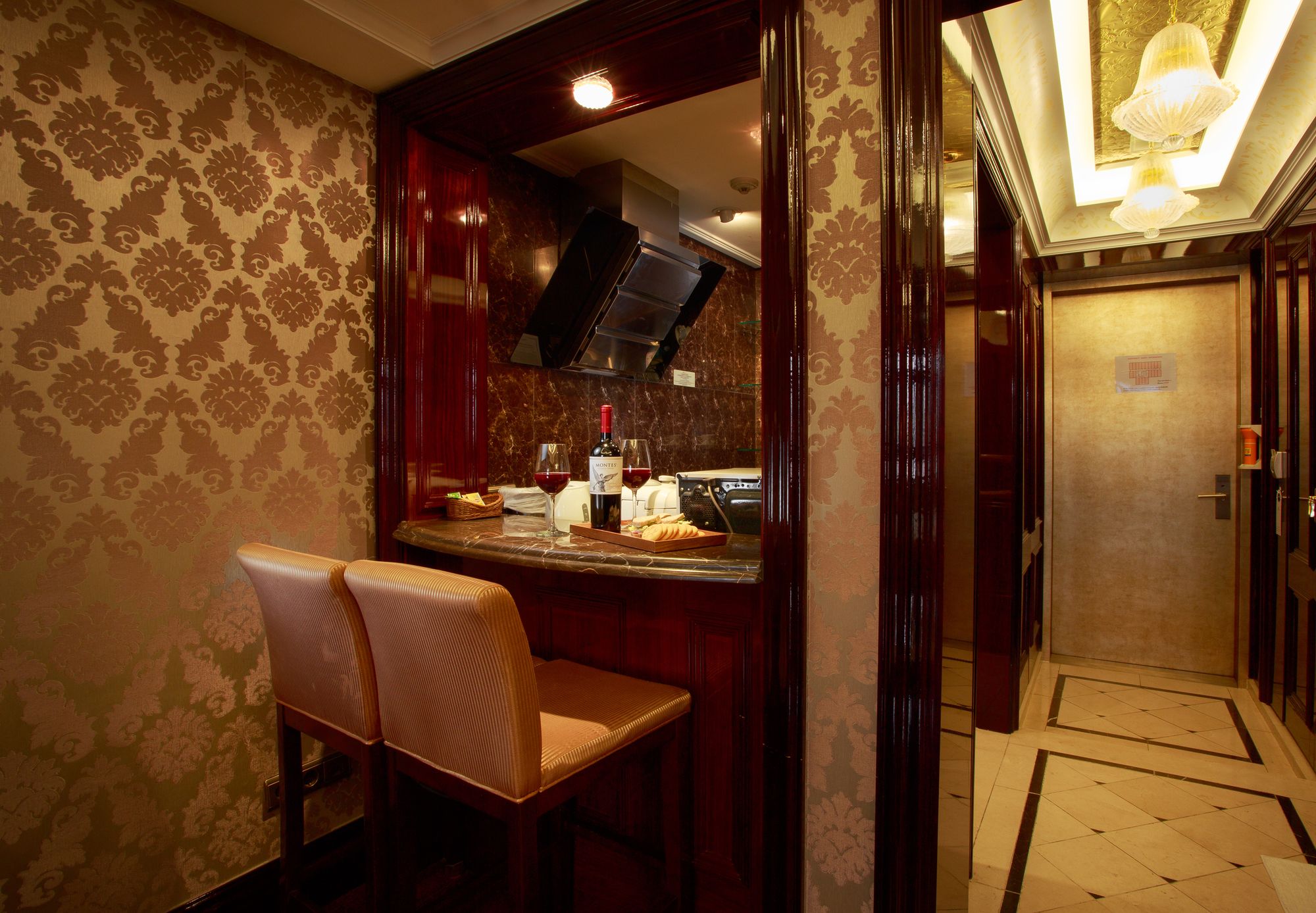 Gangnam Artnouveau City Hotel