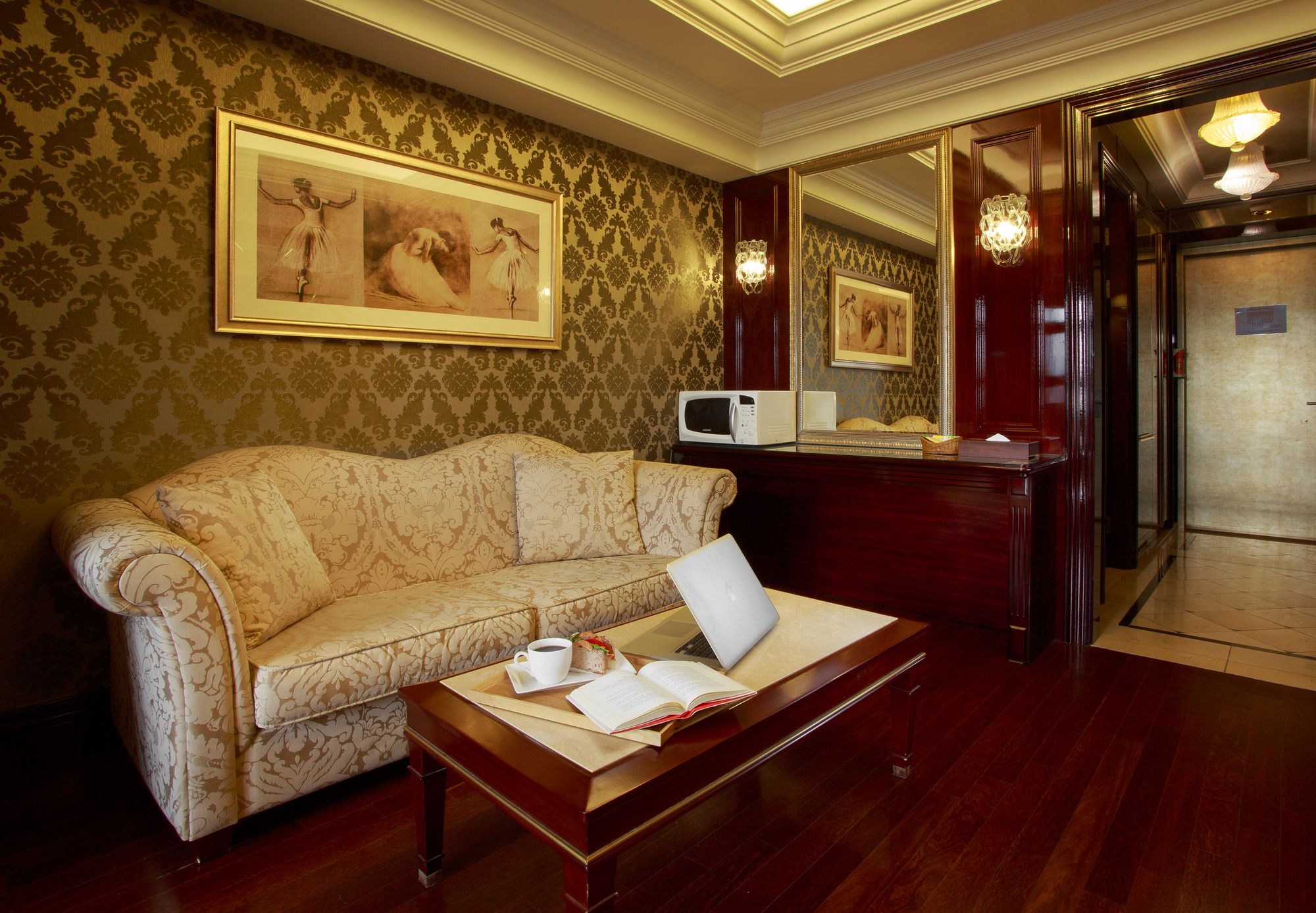 Gangnam Artnouveau City Hotel