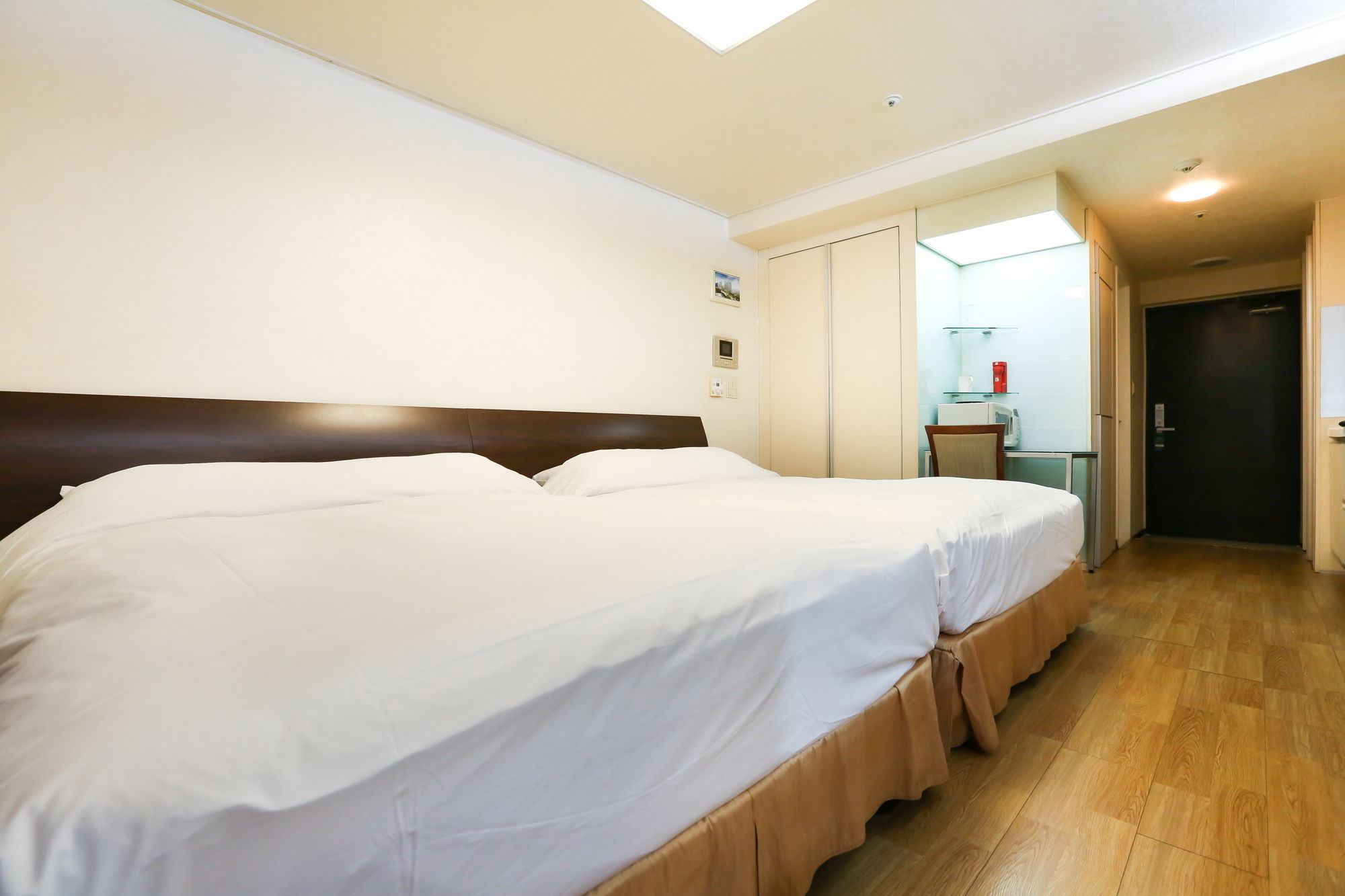 Gangnam Family Hotel