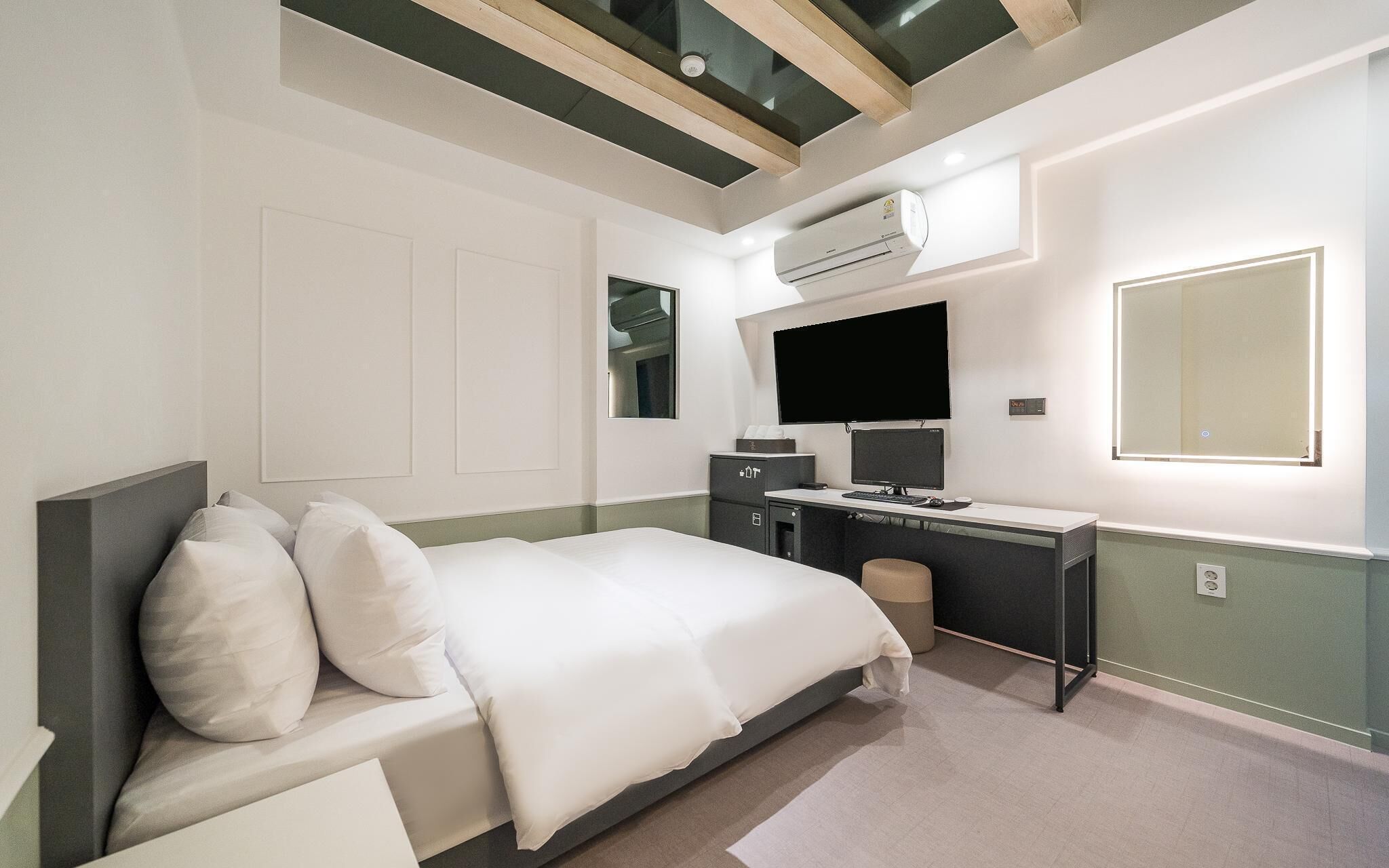 Gangnam Spring Hotel