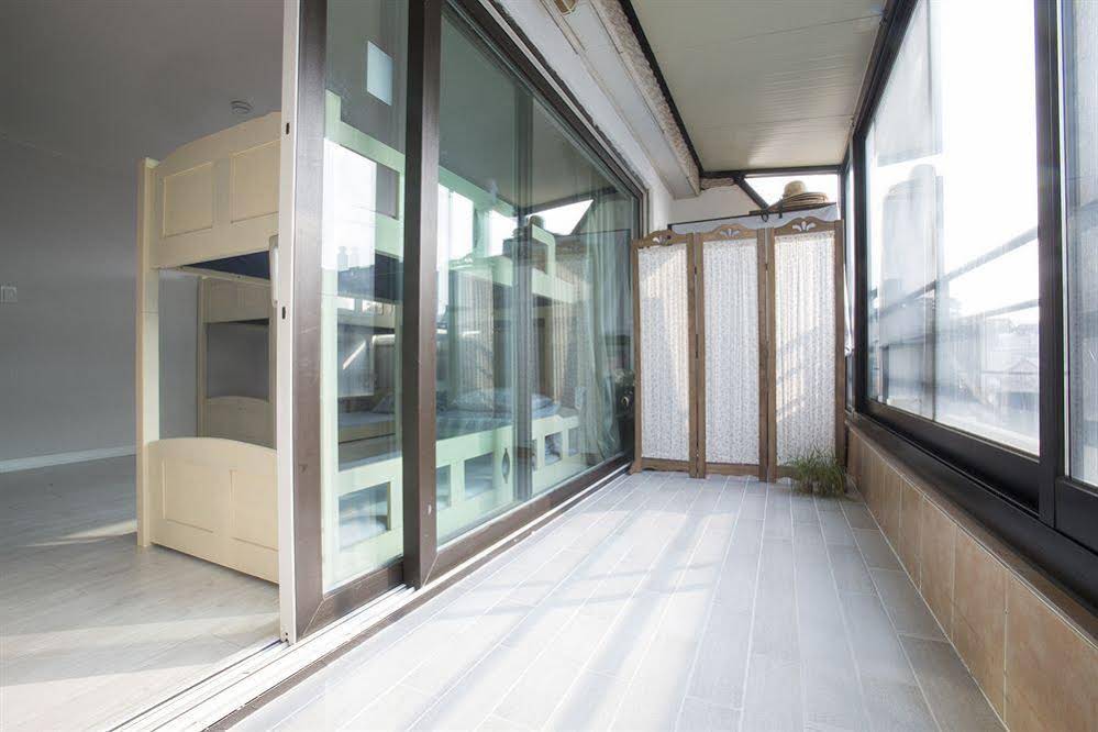 Garosu Stay Guest House