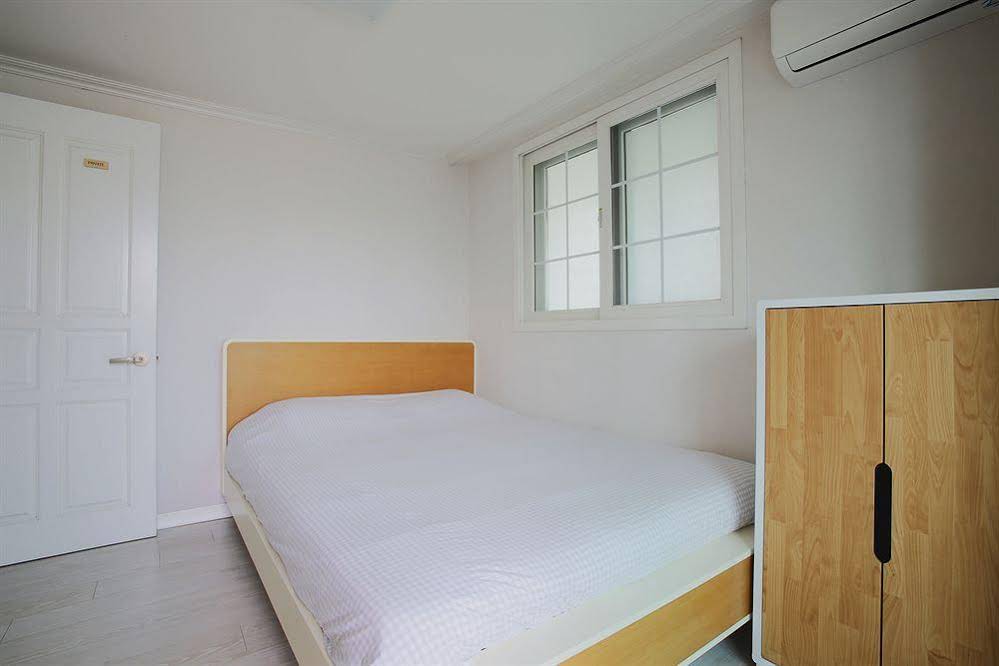 Garosu Stay Guest House