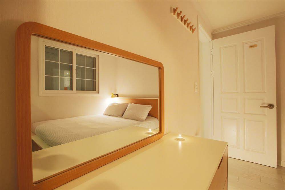 Garosu Stay Guest House