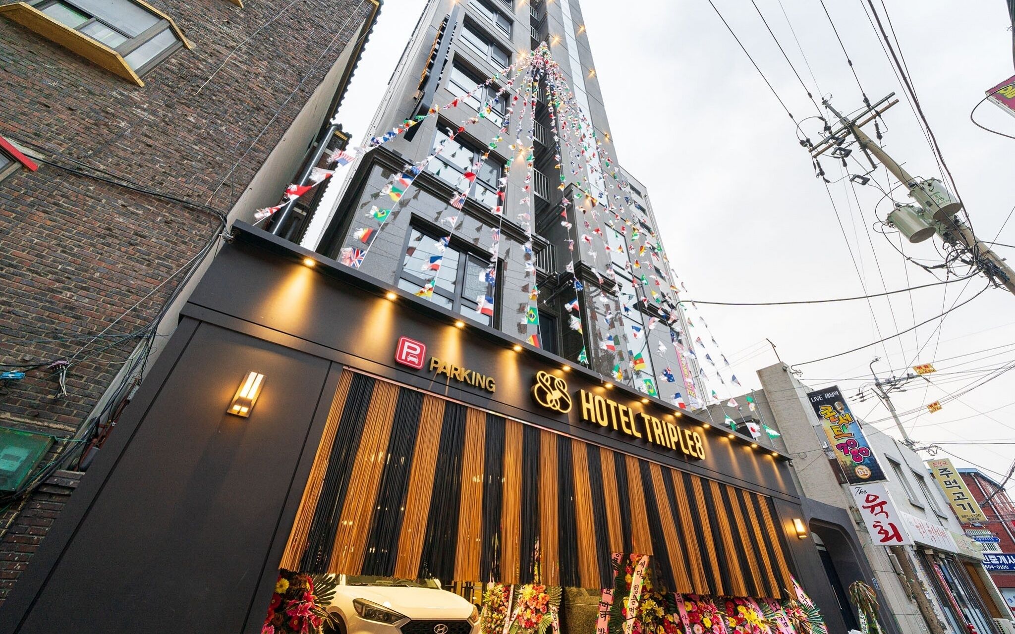 Geumcheon Hotel Triple 8