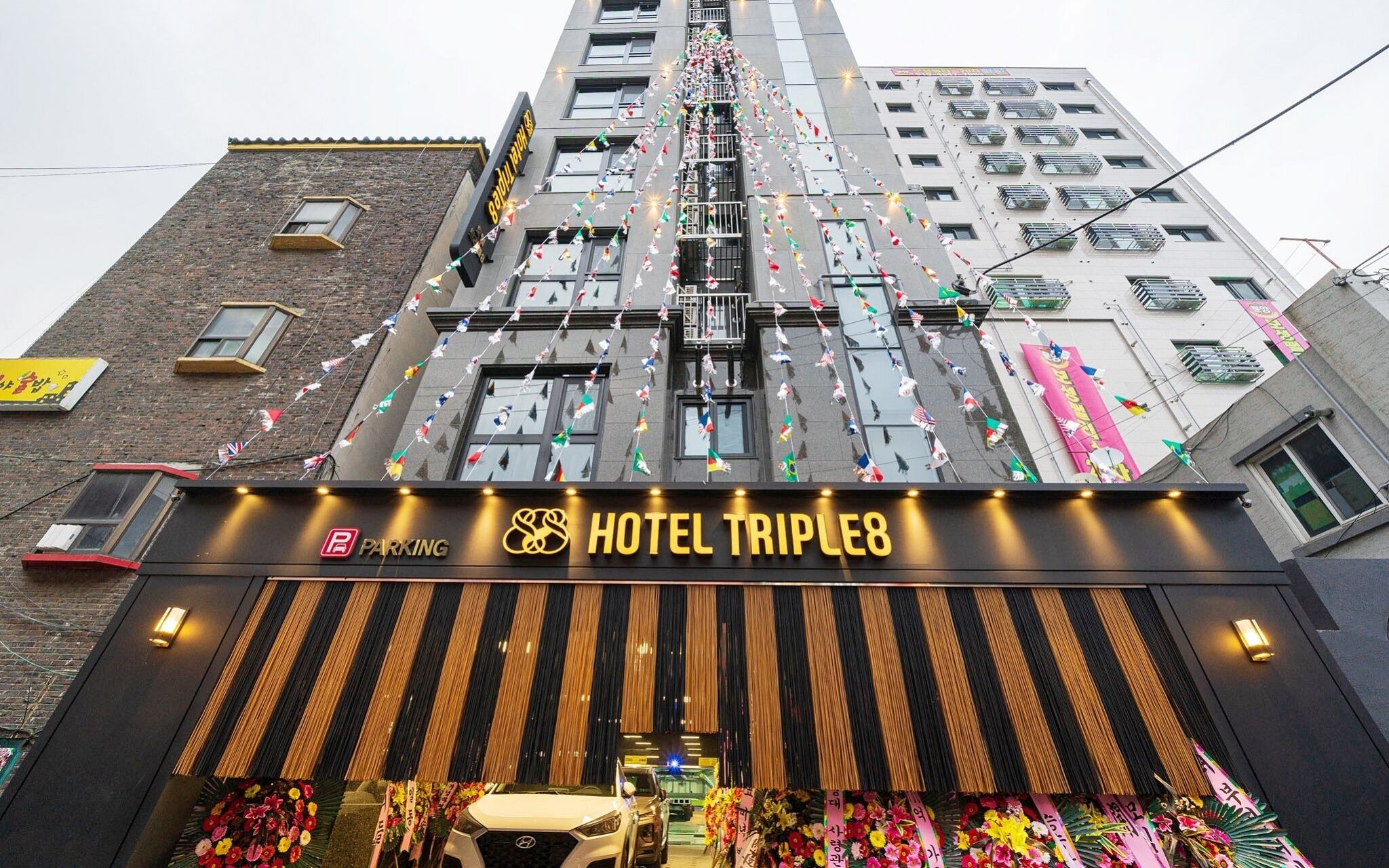 Geumcheon Hotel Triple 8