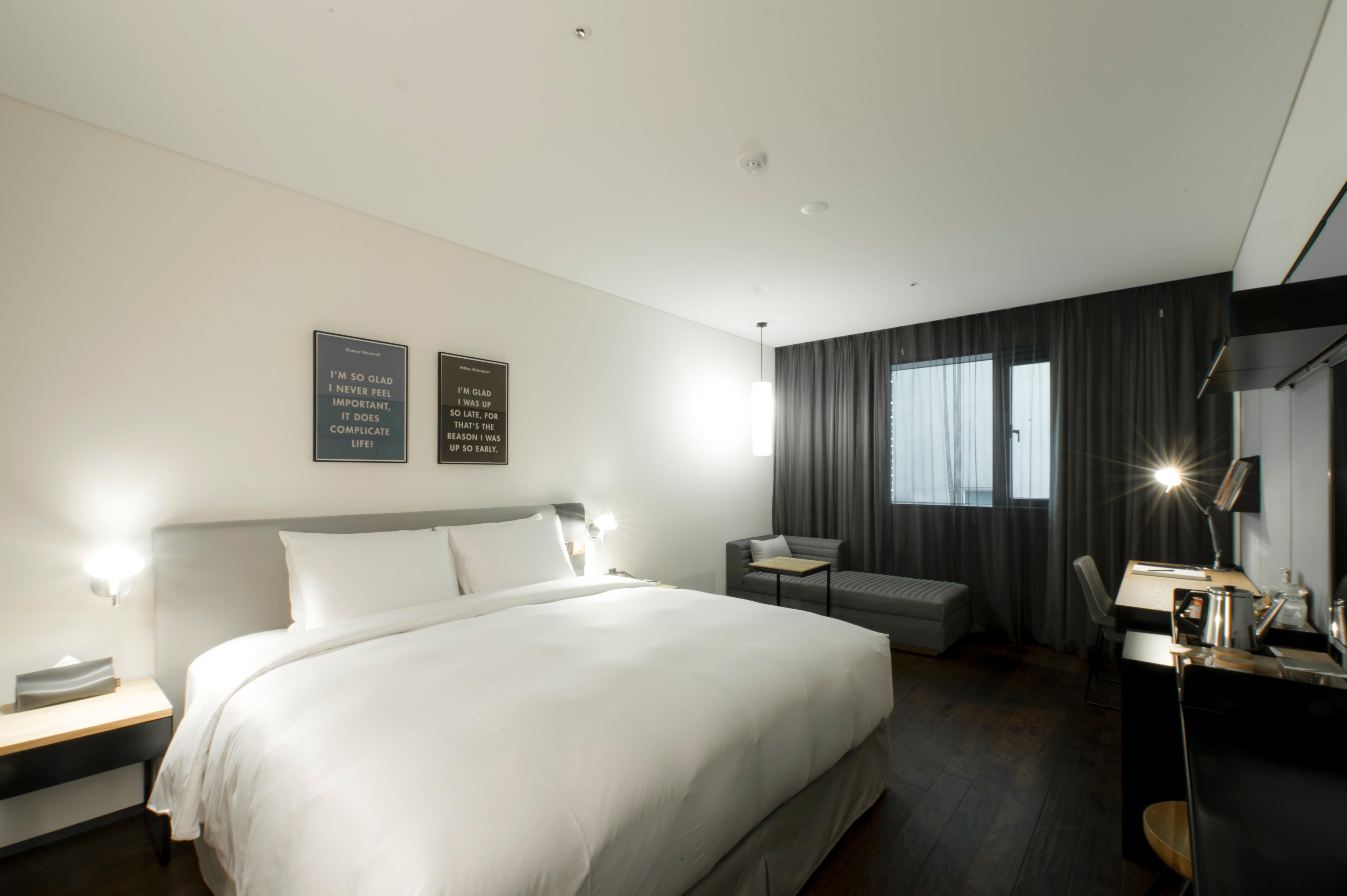 GLAD Hotel Yeouido