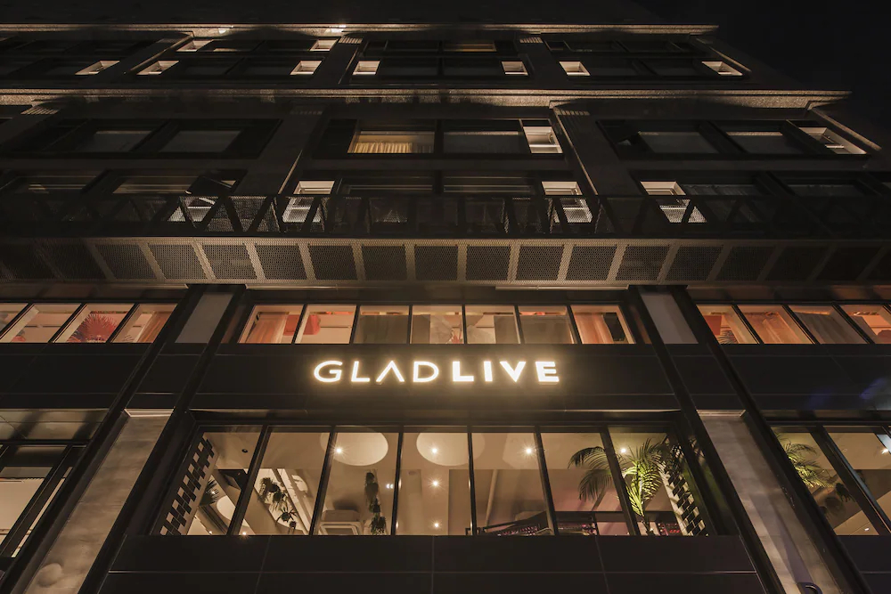 Glad Live