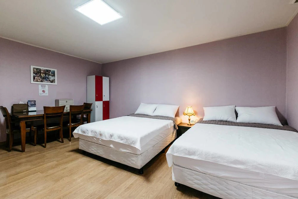 Gold Hill Guesthouse Hostel