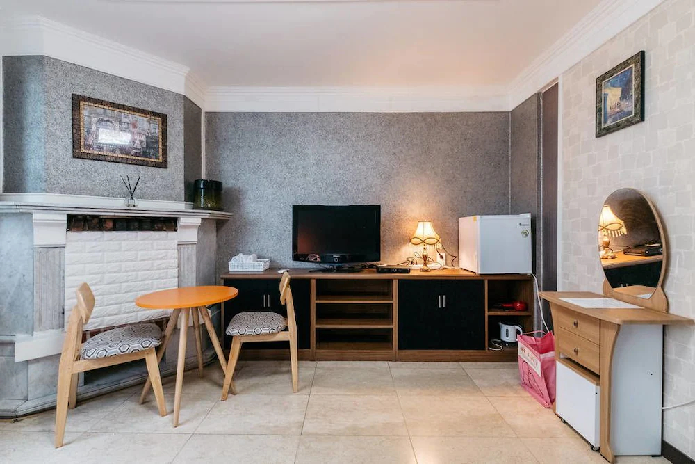 Gold Hill Guesthouse Hostel