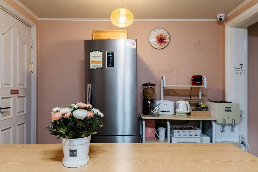 Gold Hill Guesthouse Hostel