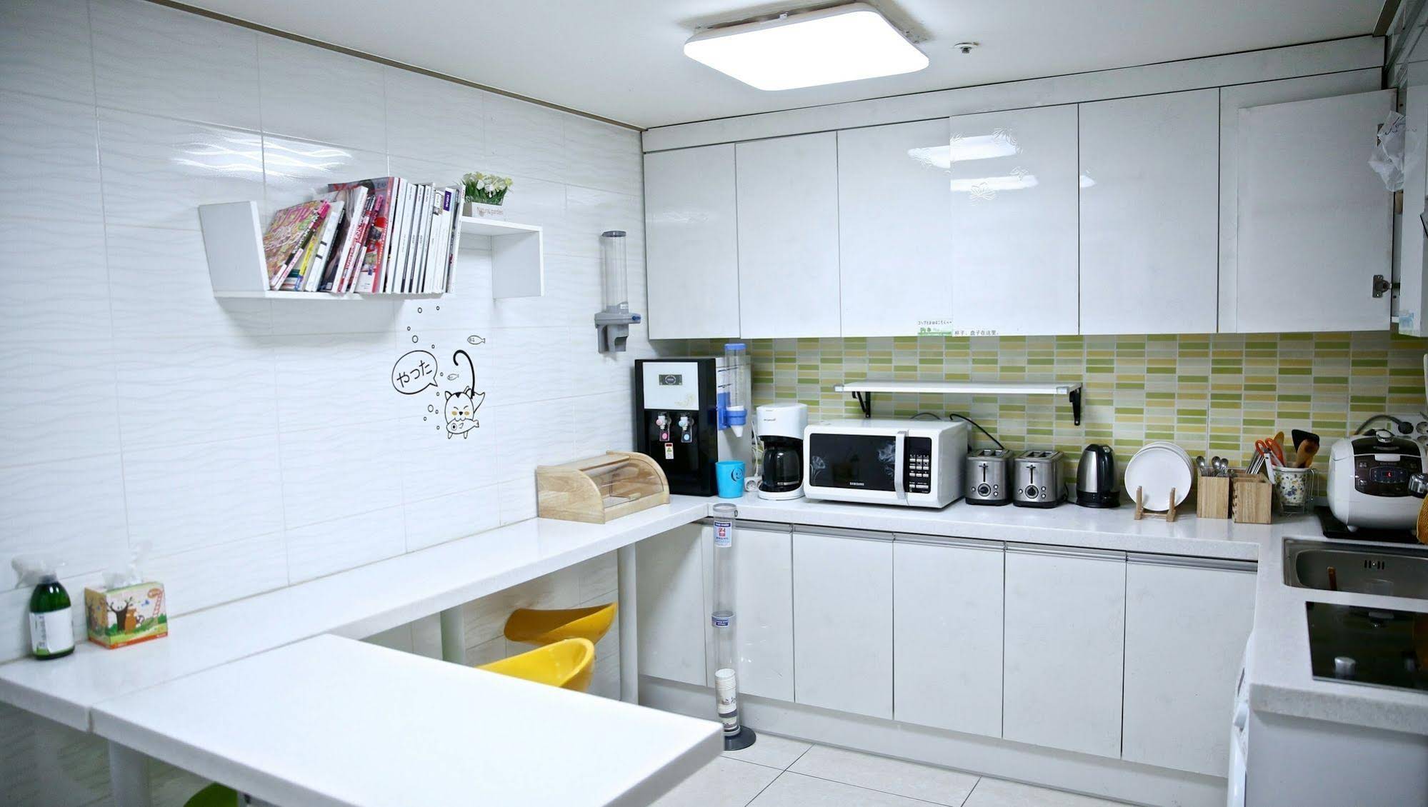 Goodstay Tomo Residence