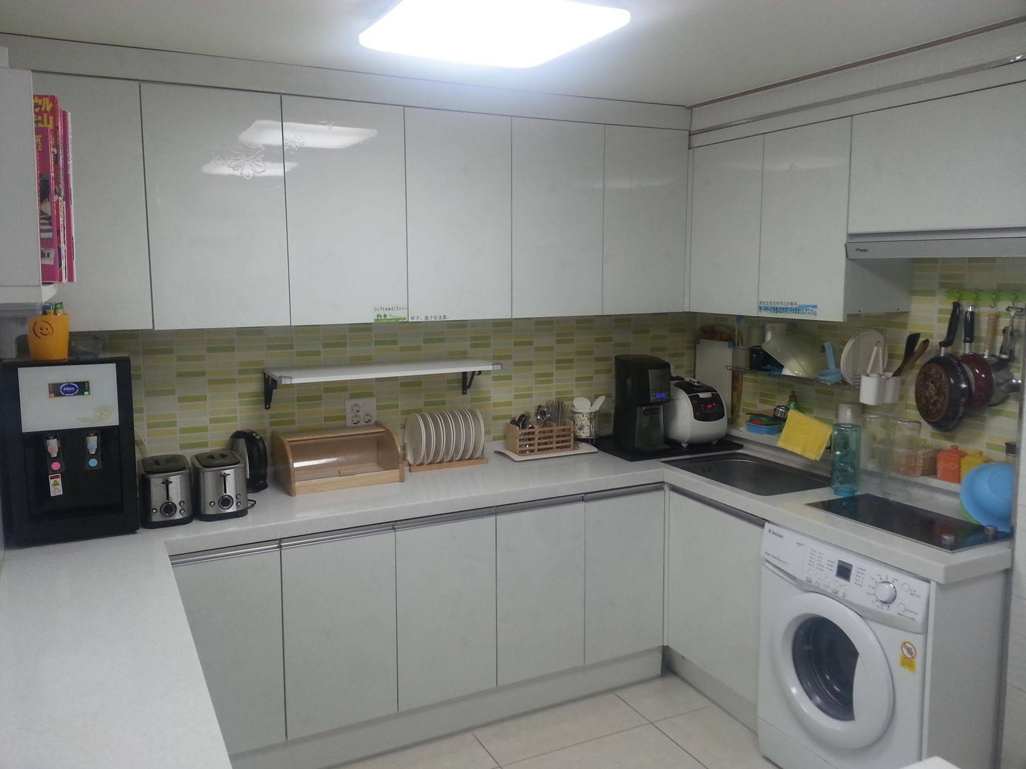 Goodstay Tomo Residence