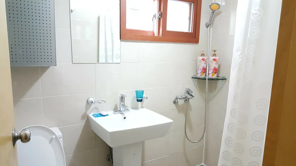 HaHa Guesthouse Hostel