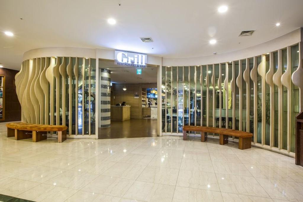 Hamilton Hotel
