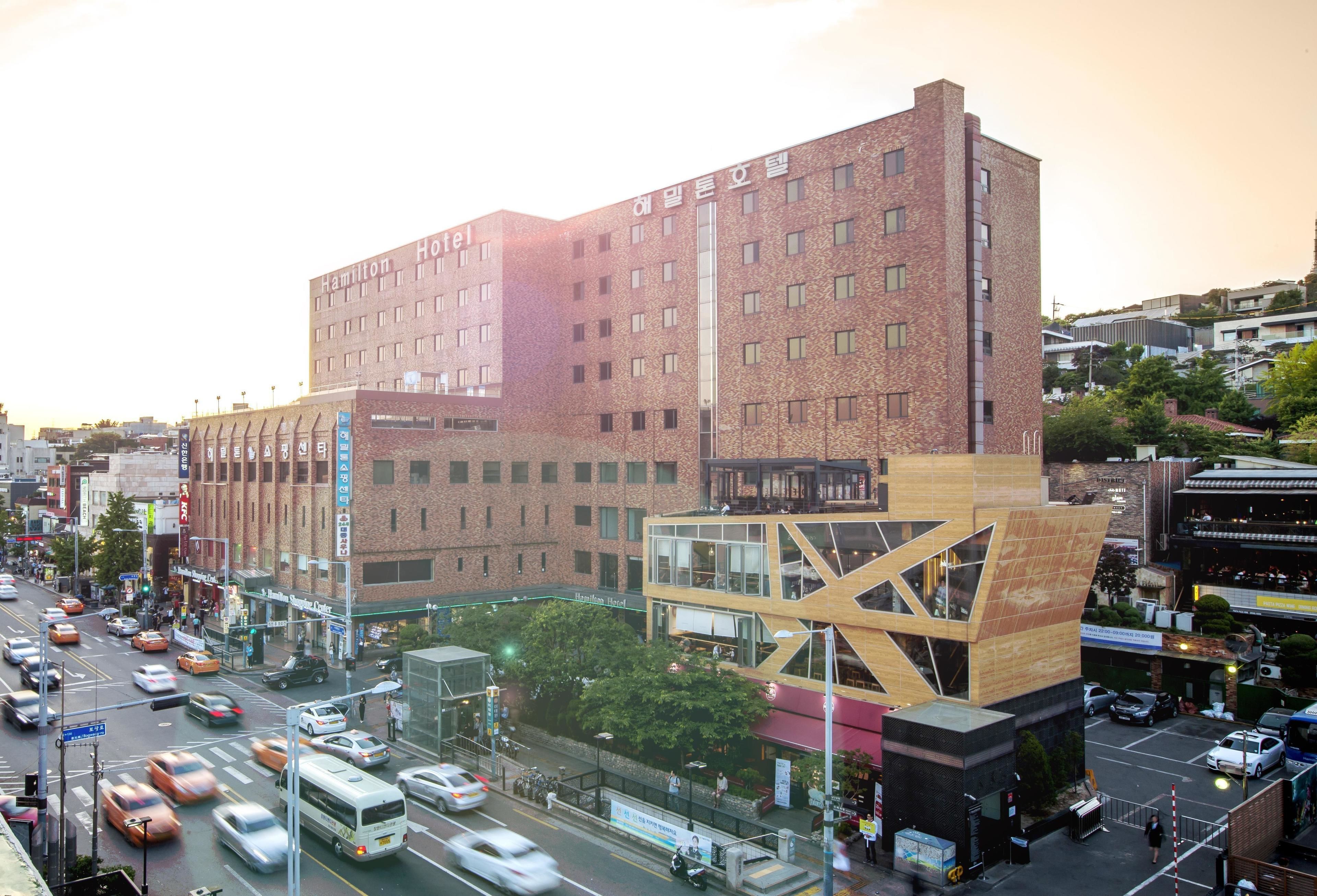 Hamilton Hotel