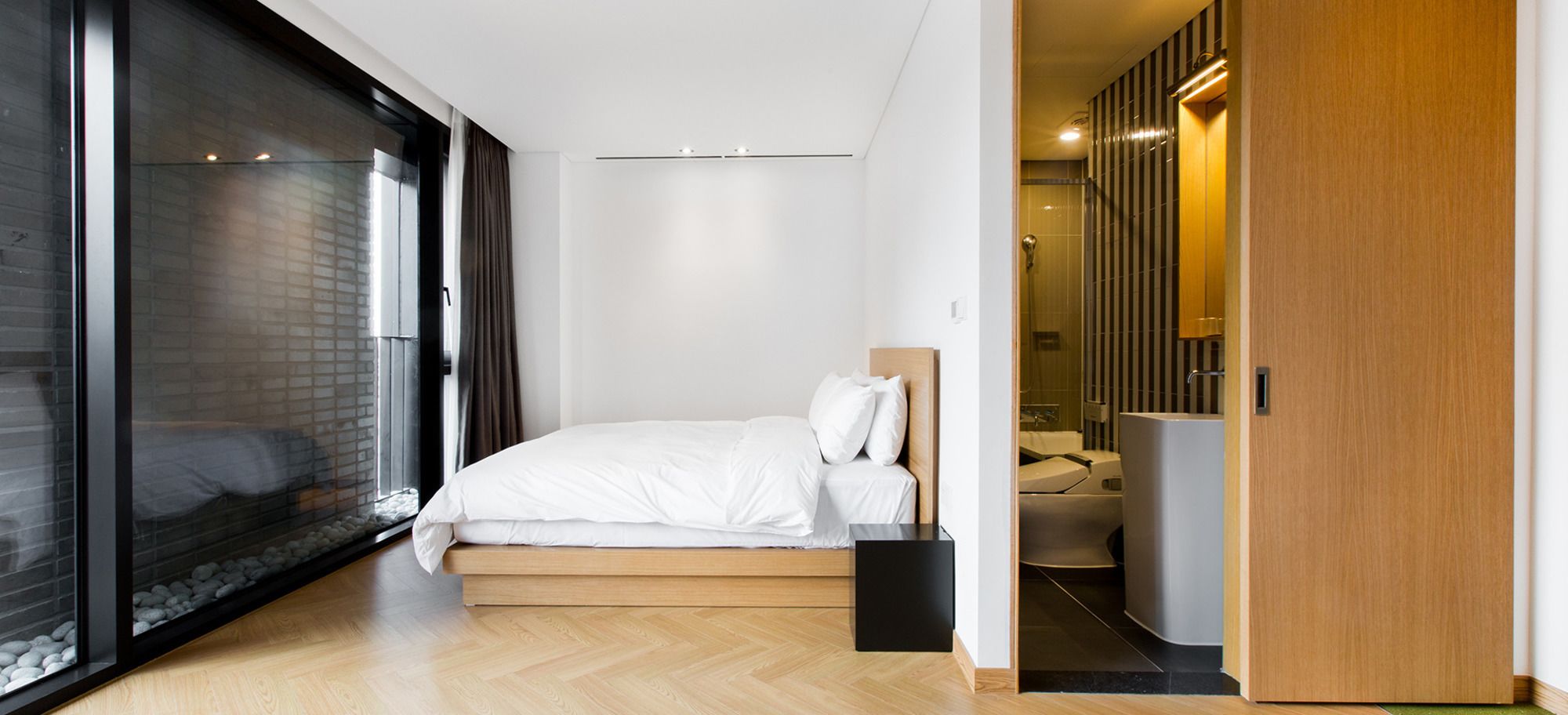 Handpicked Hotel And Collections