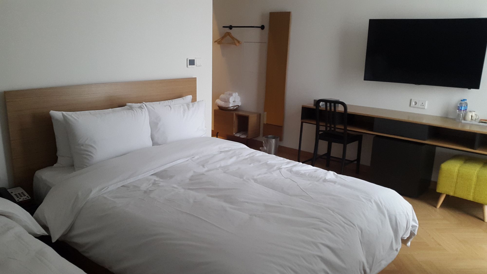 Handpicked Hotel And Collections