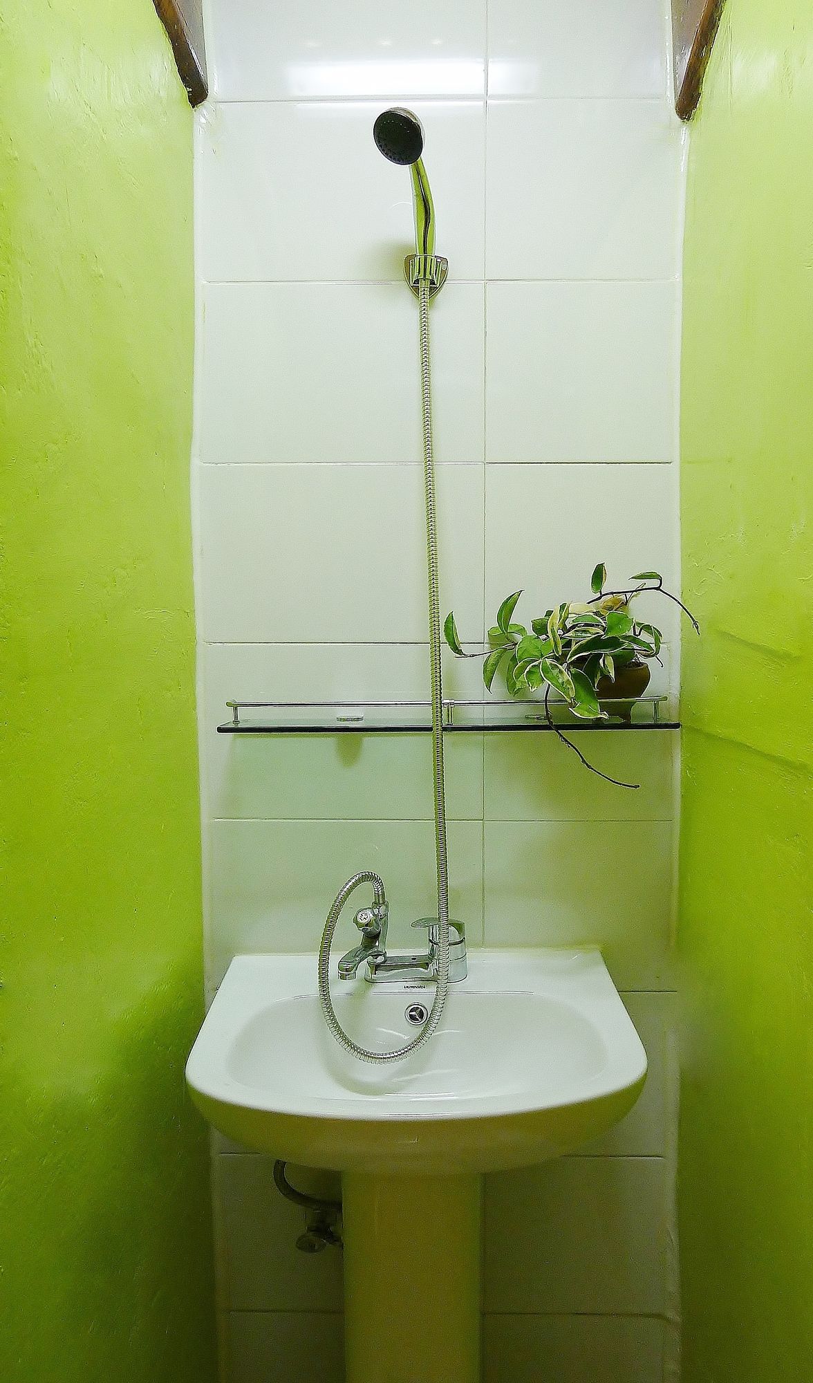 Han OK Guest House 201