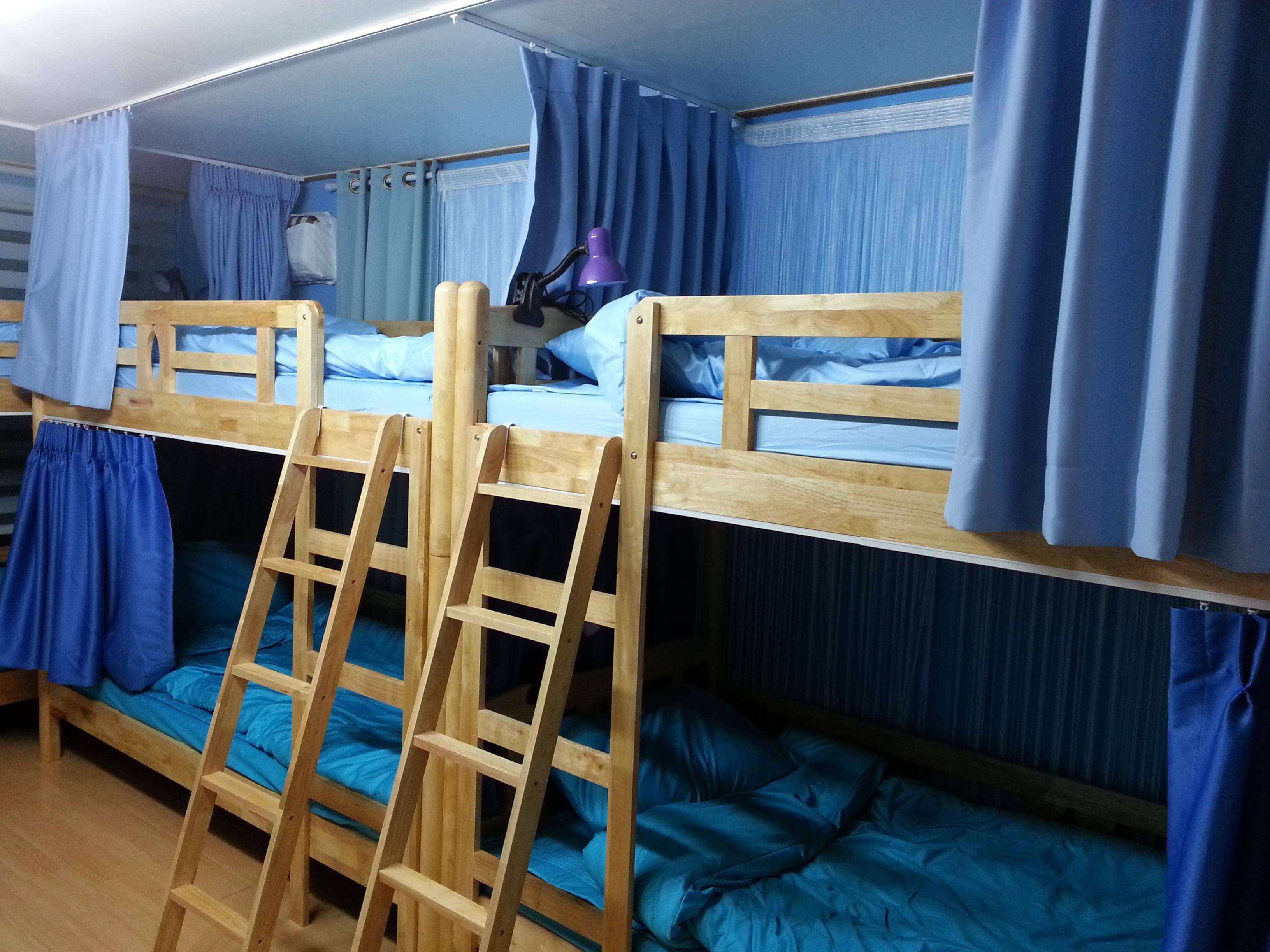 Han River Residence & Guesthouse