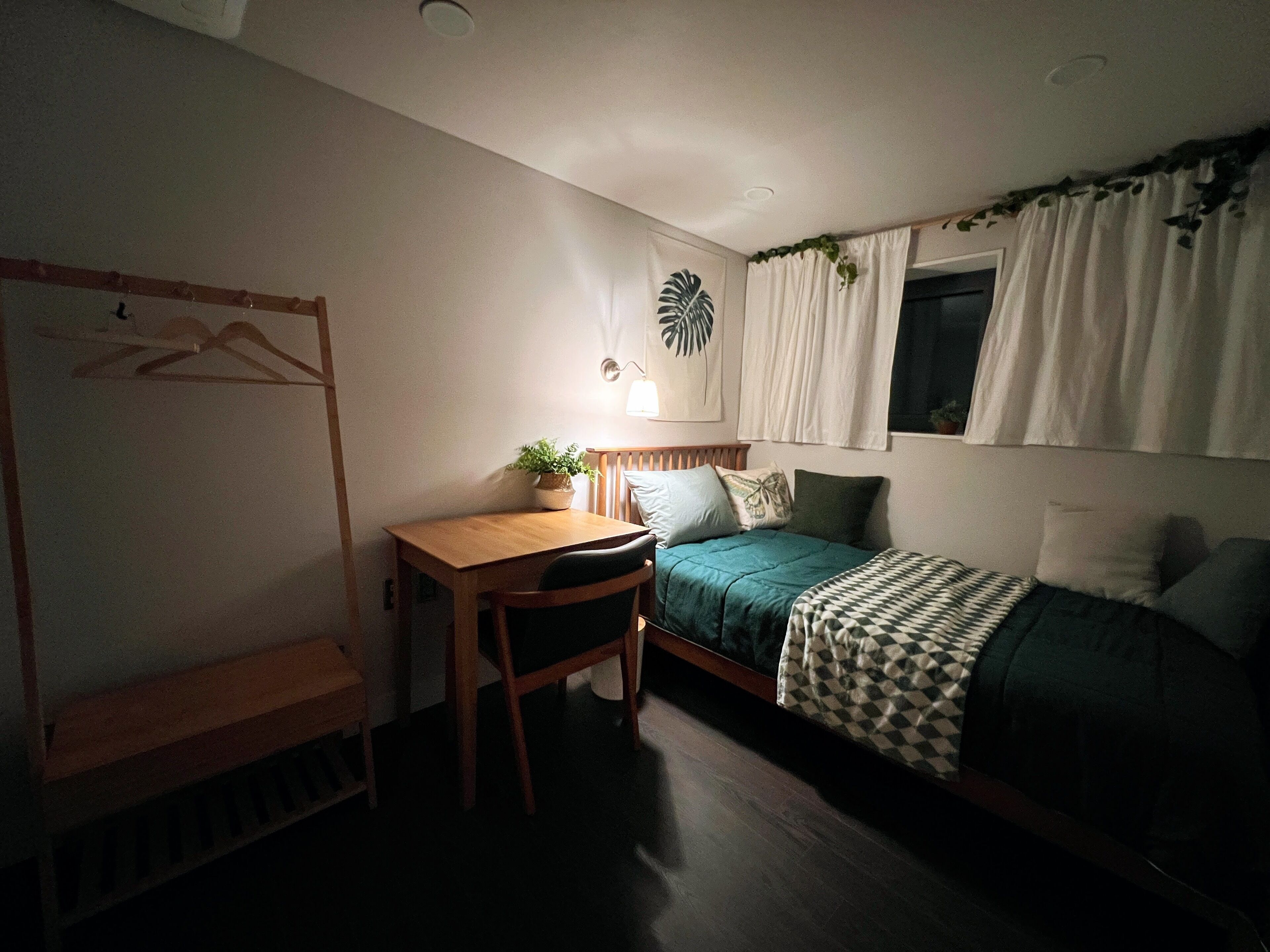 HHZIB - Homestay On A Peaceful Hill